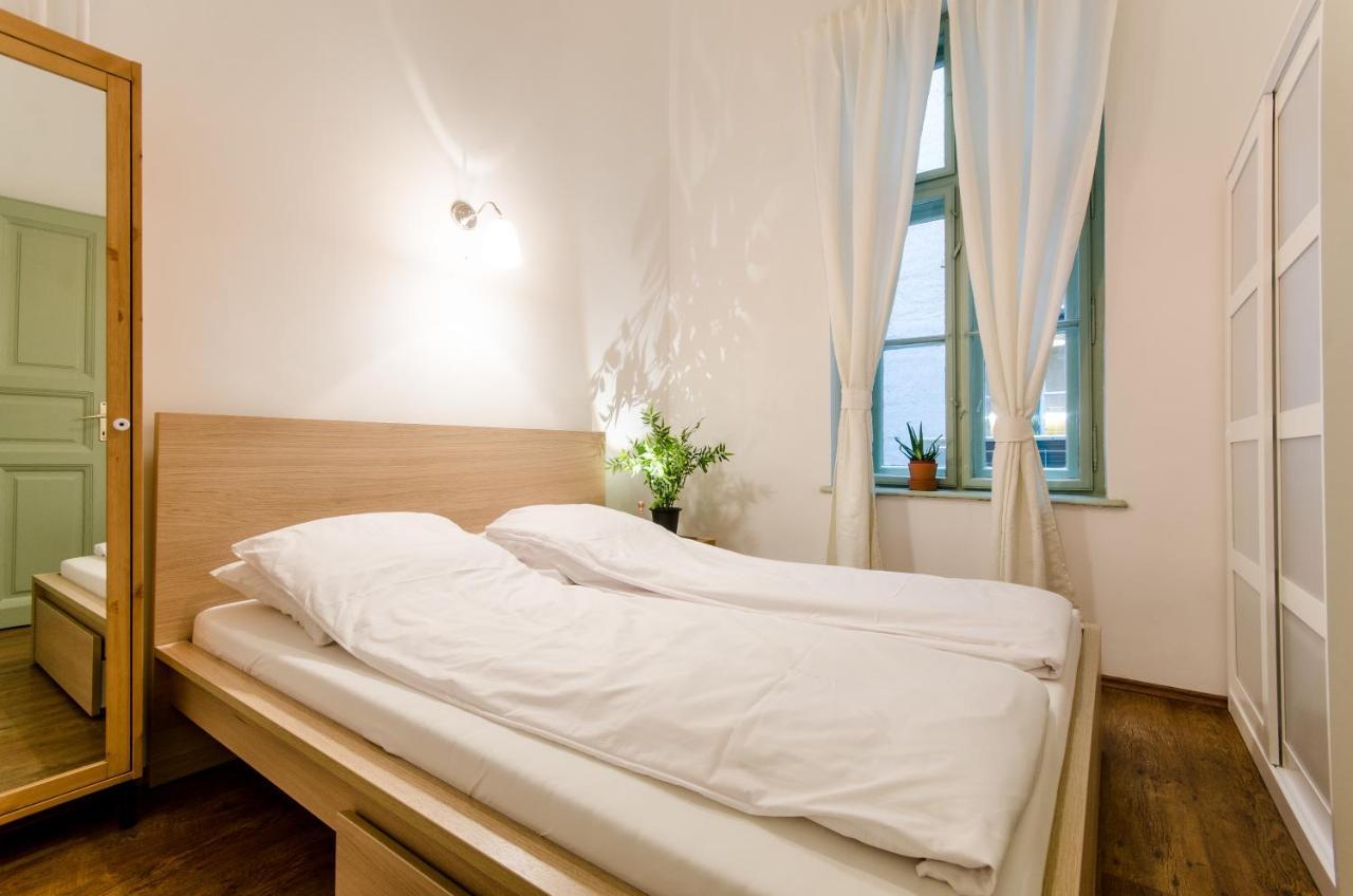 B63 2 Bedroom Apartment In Heart Of City 부다페스트 외부 사진